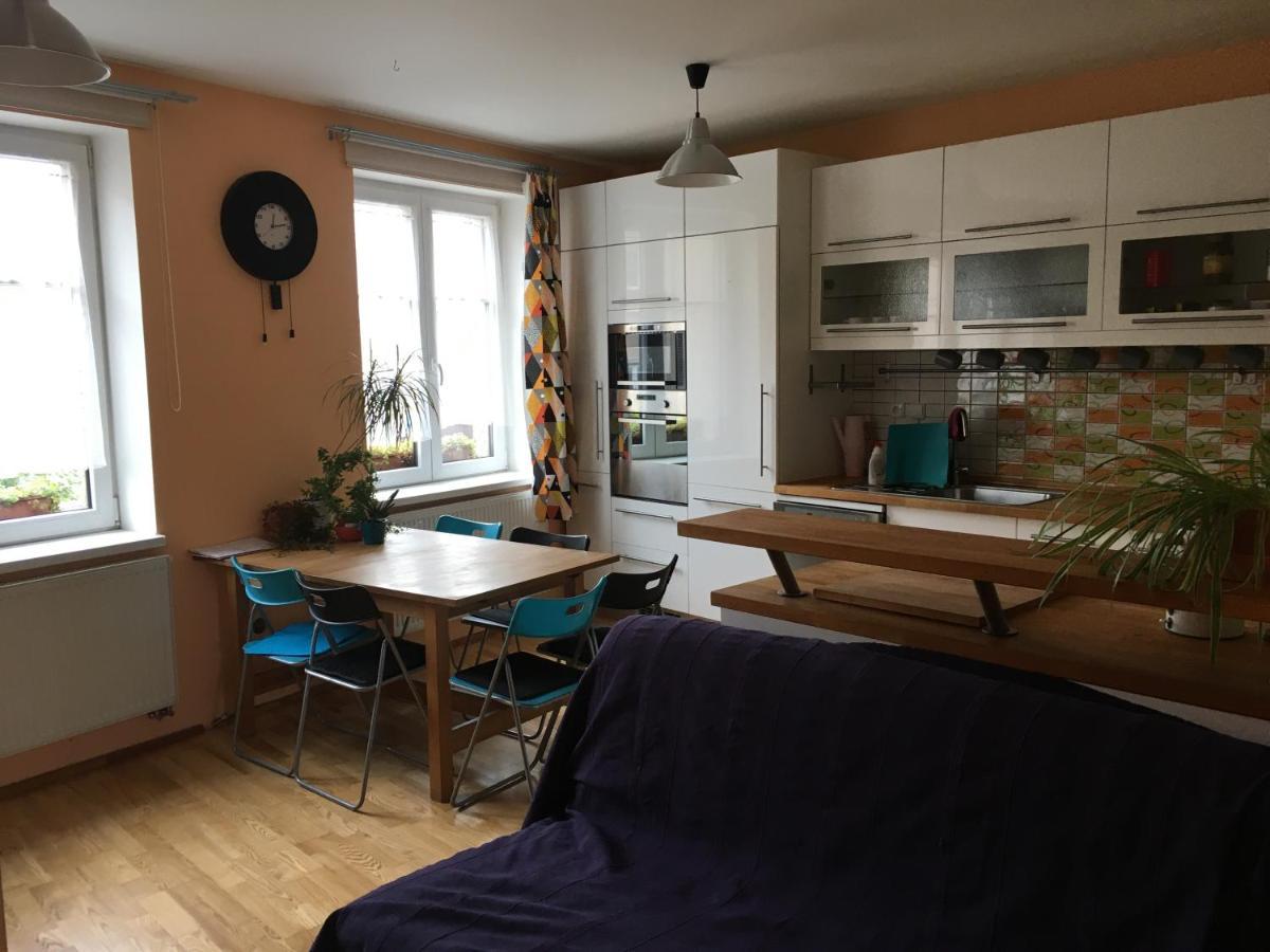 Ubytovani Husova 842 Apartment Turnov Luaran gambar