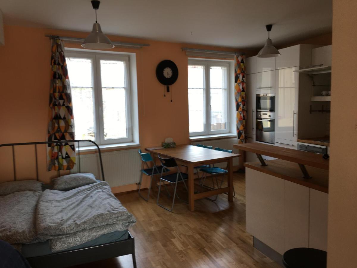 Ubytovani Husova 842 Apartment Turnov Luaran gambar